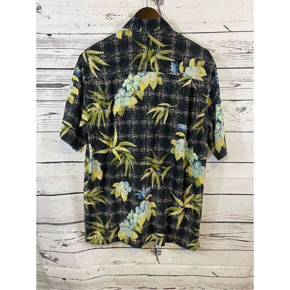Tommy Bahama 100% Silk Short Sleeve Mens Short Size Medium - Picture 3 of 6